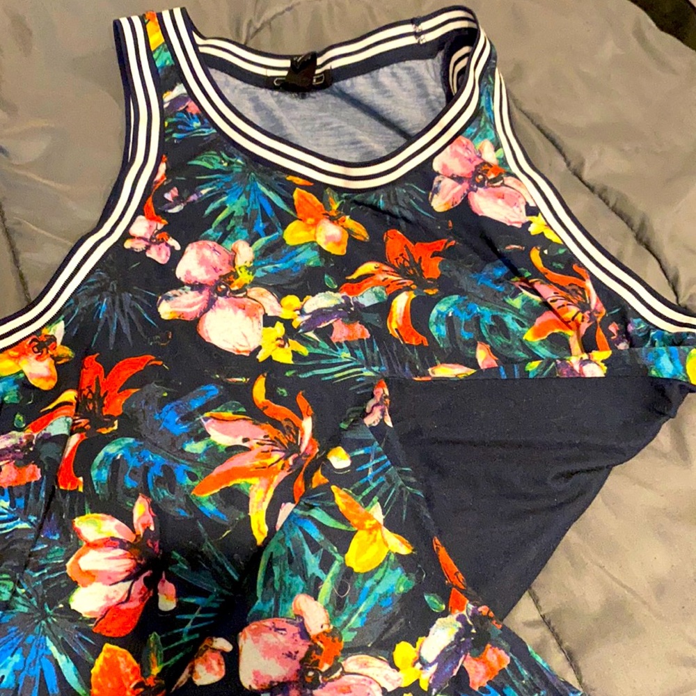 Men’s Forever 21 floral tank shirt